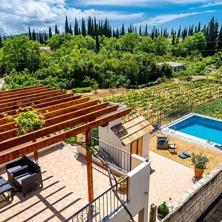 Seoska Kuca - Family Holiday Villa,