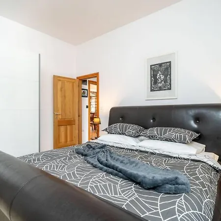 Seoska Kuca - Family Holiday Villa, بيت للعطل