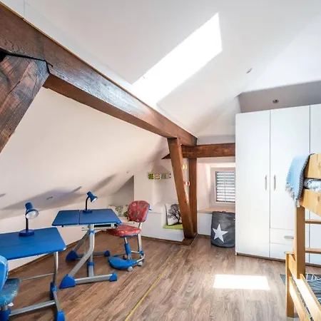 بيت للعطل Seoska Kuca - Family Holiday Villa,