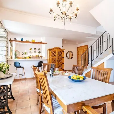 Seoska Kuca - Family Holiday Villa,