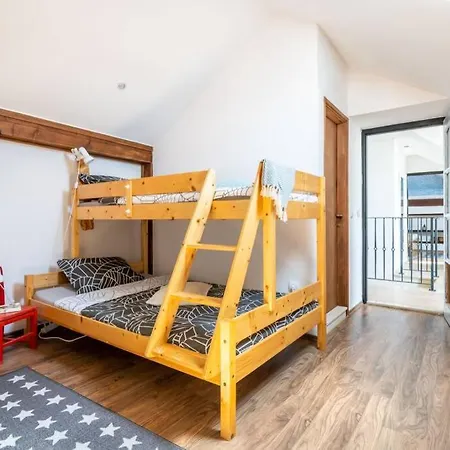 Seoska Kuca - Family Holiday Villa, *