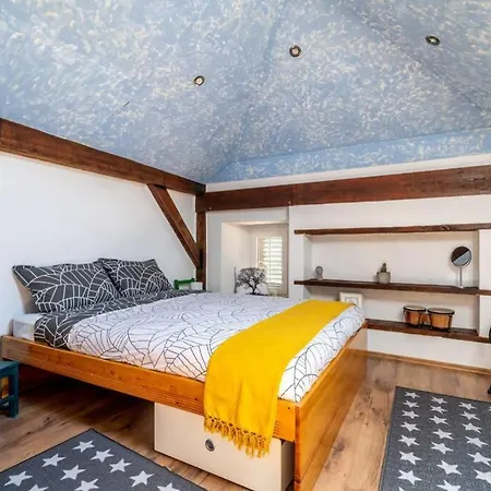 بيت للعطل Seoska Kuca - Family Holiday Villa,